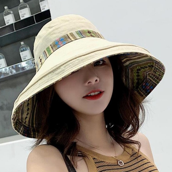 💙LAST ONE💙 5⭐ Khaki/Patterned Reversible Sunhat - Picture 2 of 4
